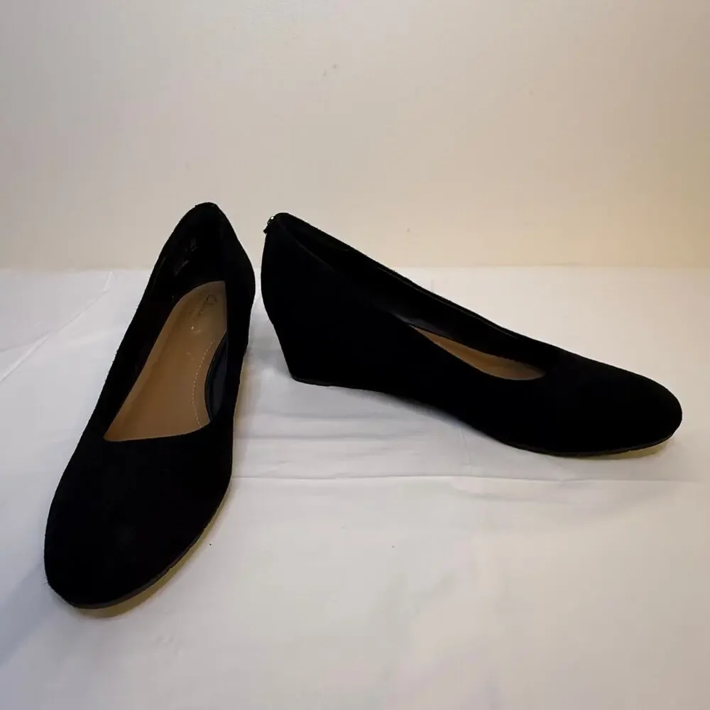 Clarks Artisan Black Suede Wedge Pumps Sz 9M - Picture 4 of 9
